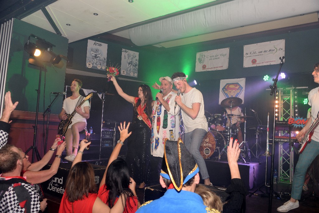 ../Images/Held op sokken feest 184.jpg